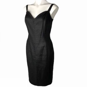 Vintage Pia Rucci  sleeveless black linen dress size 14 runs small.
